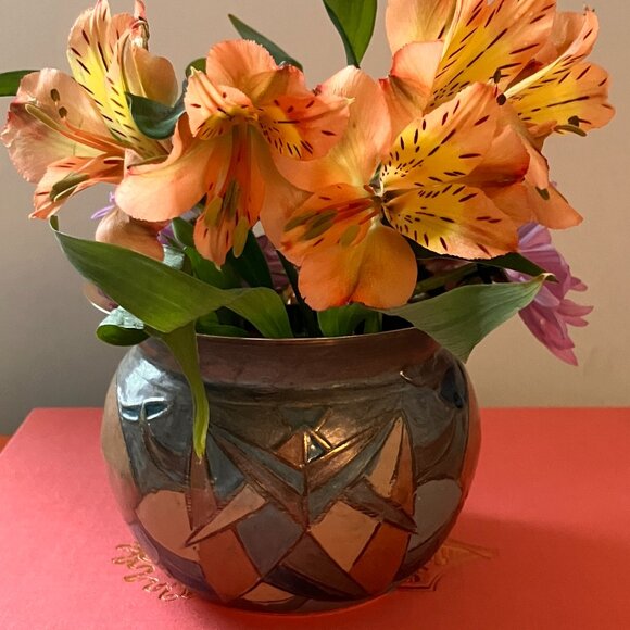 Vintage Little Brass Pot Embossed with Abstract Geometric Shapes - Picture 1 of 9